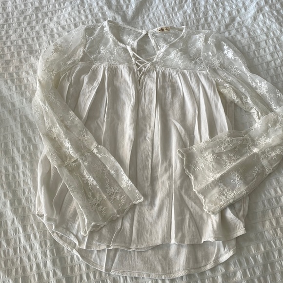 Hollister Long Sleeve Blouse/Top - Picture 1 of 1